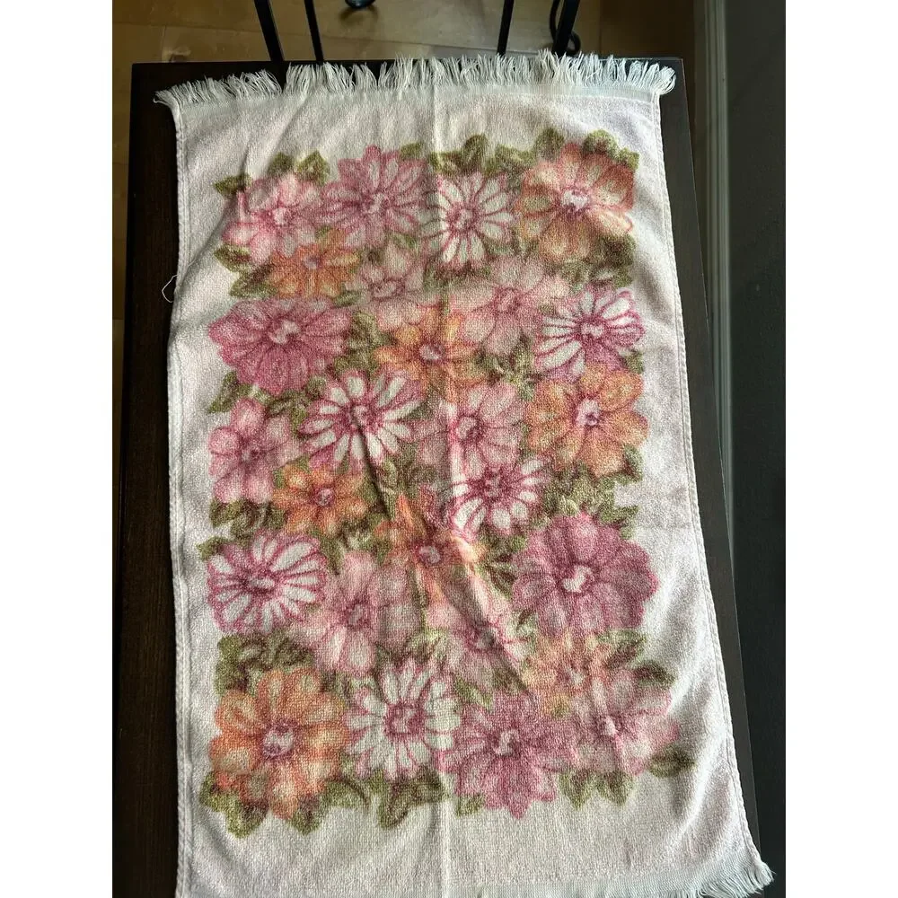 Vintage hand towel pink fringed MOD flower power
